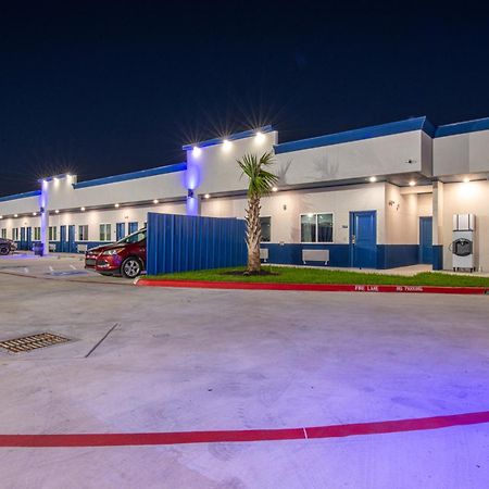 Azul Inn Aldine エクステリア 写真